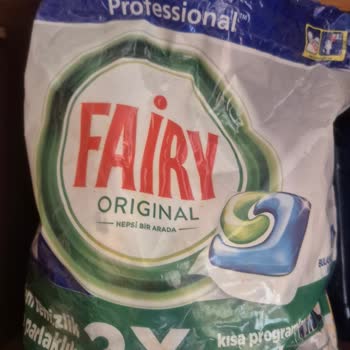 Fairy Bulaşık Makinesi Tableti Bardaklarda Leke Bırakıyor
