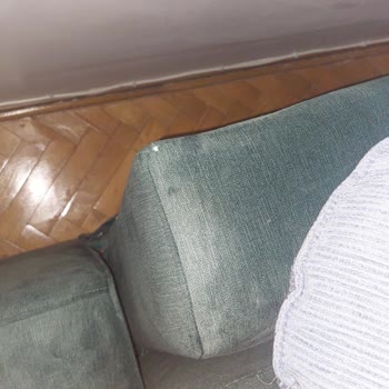 Yeni Alınan Koltuklarda Deformasyon Ve Yırtık, Servis Çözüm Sunmadı