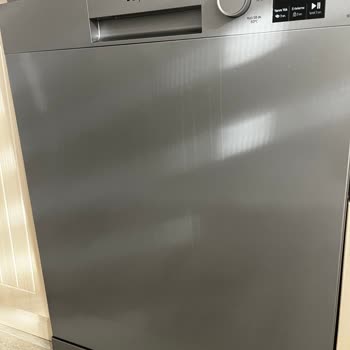 Arçelik Bulaşık Makinesi Kapağında Kalıcı Su Lekesi Sorunu Çözülmüyor