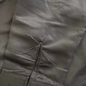 Kumaş Kalitesi Ve Müşteri Hizmetleri Konusunda Hayal Kırıklığı