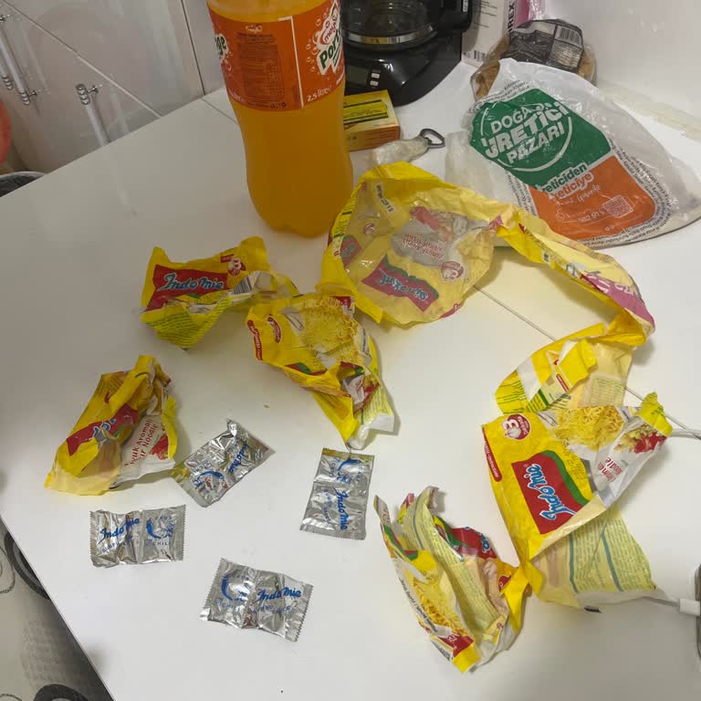 Aldığım İndomie Paketinden Sos Çıkmadı, Ürün Eksik Çıktı