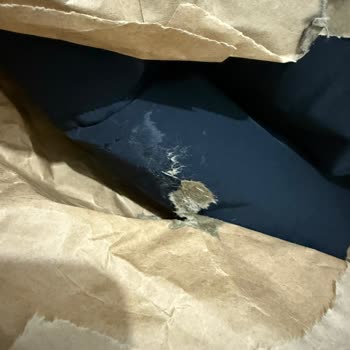 Kusurlu Gelen Mont Ve Mavi'nin İlgisizliği Hayal Kırıklığı Yarattı