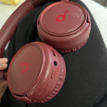 Yeni Alınan Kulaklıkta Şarj Olmama Ve Beyaz Leke Sorunu