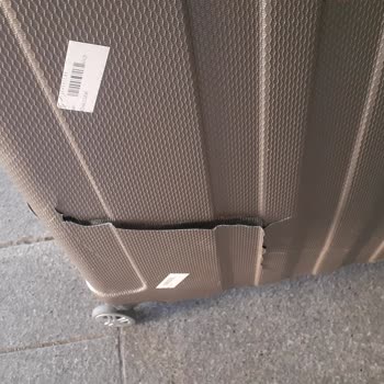 Ajet Uçuşunda Bagajlarım Kırıldı Sorumluluk Kabul Edilmiyor