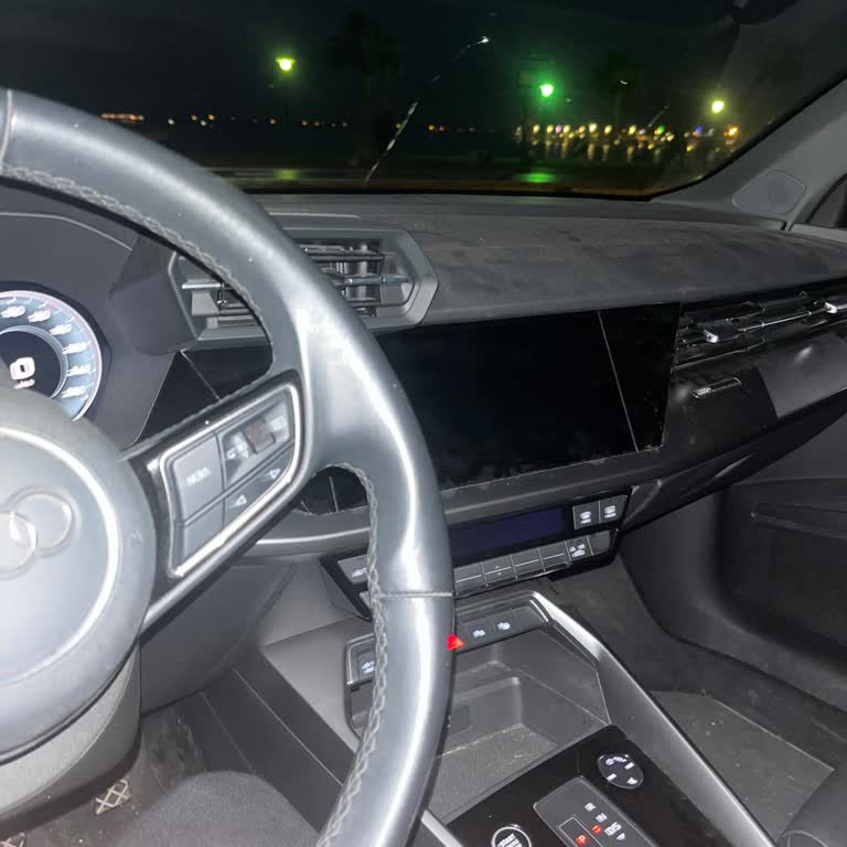 Audi A3'te Kronik Multimedya Arızası Ve Yüksek Onarım Ücreti Mağduriyeti