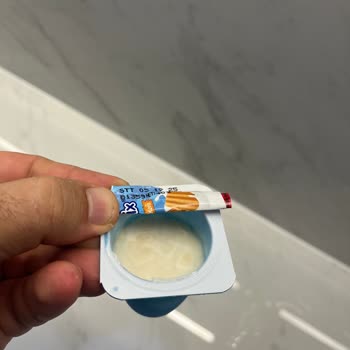 Son Kullanma Tarihi Geçmemiş Danino Yoğurt Bozuk Çıktı, Sağlık Endişesi Yaşadık