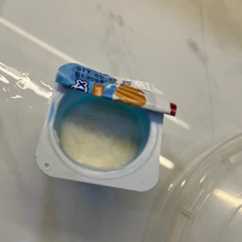 Son Kullanma Tarihi Geçmemiş Danino Yoğurt Bozuk Çıktı, Sağlık Endişesi Yaşadık