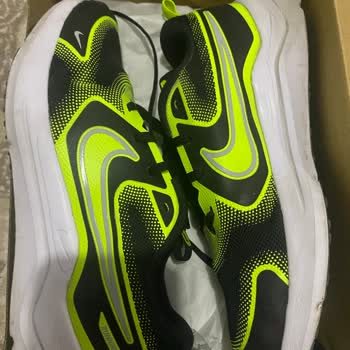 FLO'dan Aldığım Nike Ayakkabı Aşırı Dar Ve İade Talebim Reddedildi