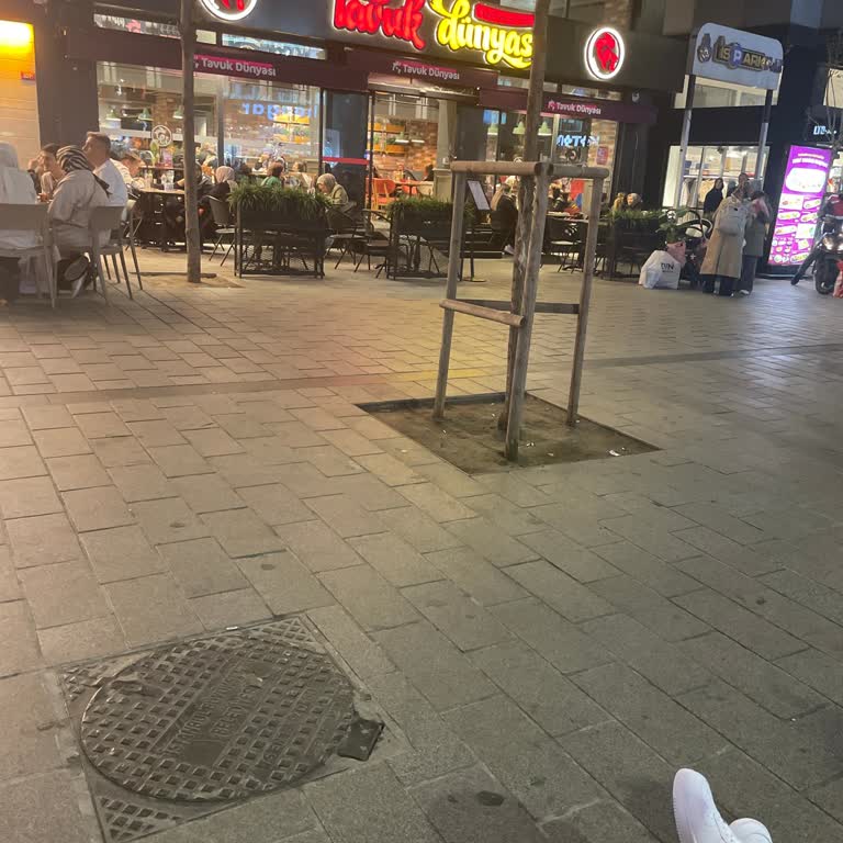 Alemdağ Caddesi Şubesinde Porsiyonlar Beklenenden Küçük