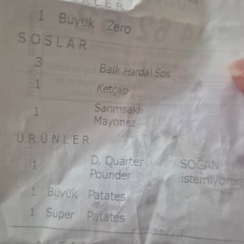 Eksik Ve Yanlış Ürün Teslimatı, İlgisiz Müşteri Hizmetleri Nedeniyle Hayal Kırıklığı