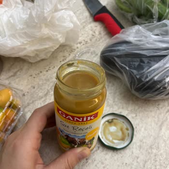 Ganik Aldığım Süt Reçelinin İçinden Küf Çıktı Mağazaya Gidemiyorum