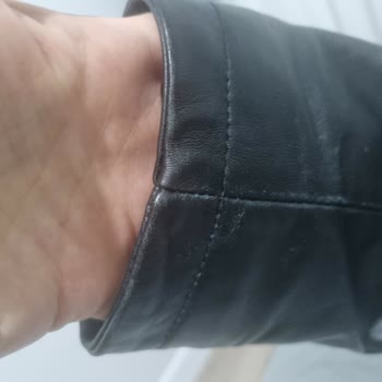 Derimod Seri Sonu Deri Montta Hızlı Yıpranma Ve Bilgilendirme Eksikliği