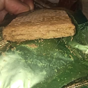 Gofret Paketinden Çıkan Siyah Kurt Hijyen Endişesi Yarattı