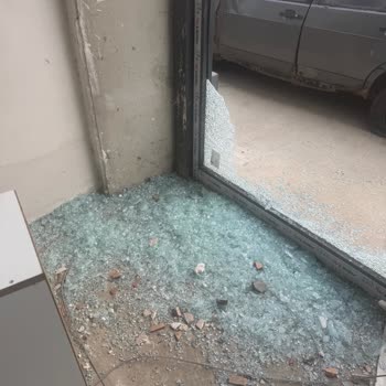 Kullanılmamış Dükkanımda Büyük Hasar: Yönetimden Acil Onarım Ve Zarar Karşılanması Talebi