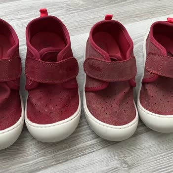 Aynı Anda Yıkanan Ayakkabılardan Birinde Beyazlaşma Sorunu