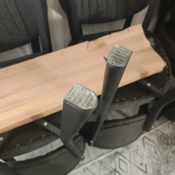 Sıfır Diye Aldığım Masa Sandalye Takımı Kullanılmış Gibi Geldi