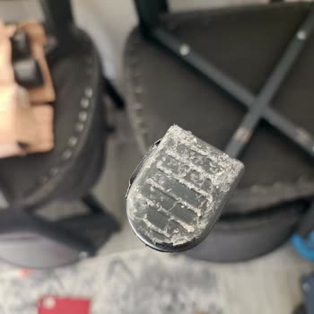 Sıfır Diye Aldığım Masa Sandalye Takımı Kullanılmış Gibi Geldi