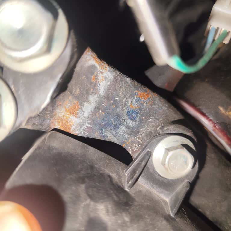 Serviste Eski Parçaların Yeni Gibi Takılması Ve Güvenlik Riski