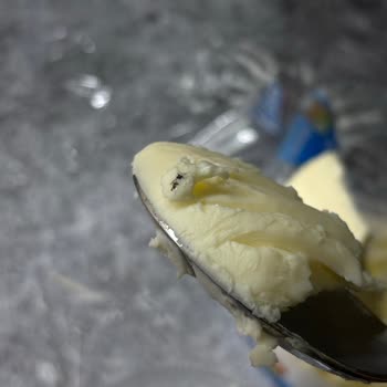 Tereyağının İçinde Ölü Sinek Çıktı, Hijyen Konusunda Endişeliyim