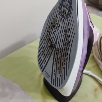 Philips 5000 Serisi Ütüde Sürekli Su Ve Kirli Damlama Sorunu