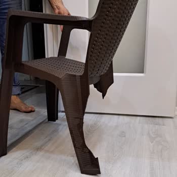 Bir Haftada Kırılan Sandalye Nedeniyle Hayal Kırıklığı Ve İade Talebi