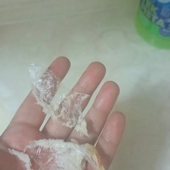 Aldığım Ekmekten Çıkan Yabancı Madde Güvenimi Sarstı