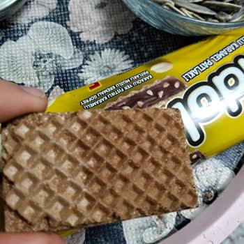 Eti Bidolu Gofrette Yoğun Yanık Kokusu Ve Bozuk Tat Deneyimi