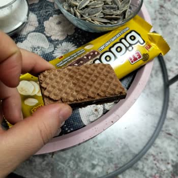 Eti Bidolu Gofrette Yoğun Yanık Kokusu Ve Bozuk Tat Deneyimi