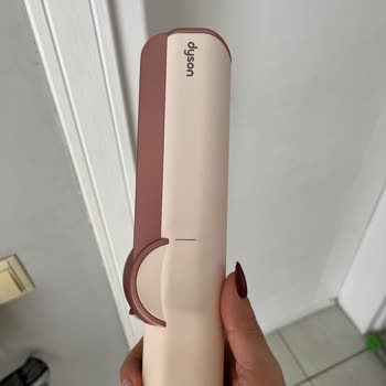 Orijinal Dyson Çantası Cihazıma Kalıcı Leke Yaptı, Çözüm Sunulmadı