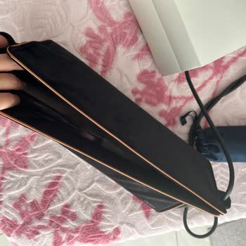 Orijinal Dyson Çantası Cihazıma Kalıcı Leke Yaptı, Çözüm Sunulmadı