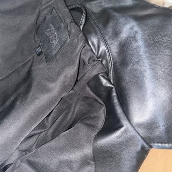 Kısa Sürede Deforme Olan Deri Ceket İçin Çözüm Talebi