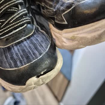 Kısa Sürede Deforme Olan Ayakkabıya Ret Cevabı Şaşkınlığı