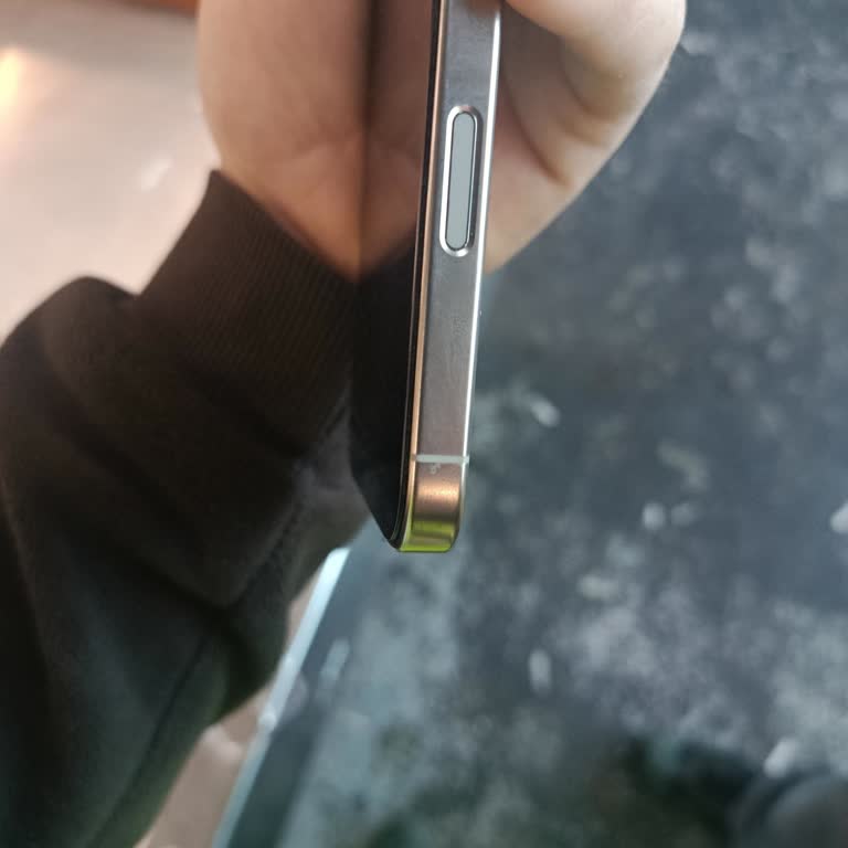 Sıfır Alınan İphone 16 Pro Max’te Renk Sorunu Ve Değişim Sürecinde Gecikme