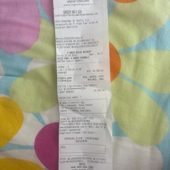 Aldığım Adidas Ayakkabı Kısa Sürede Deforme Oldu, Mağaza İlgisiz Kaldı