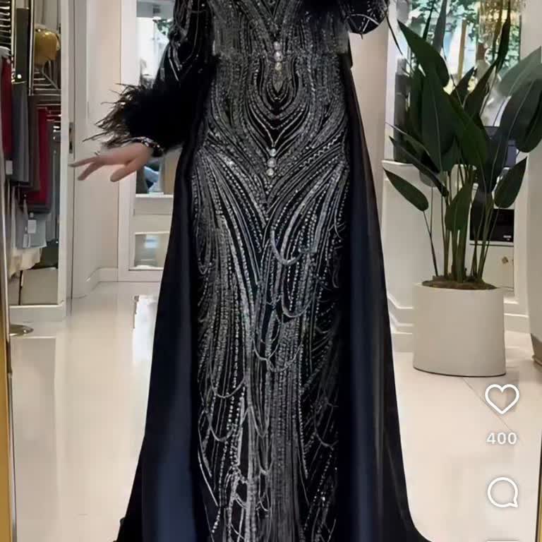 Ödeme Yapıldı, Elbiseler Hâlâ Teslim Edilmedi