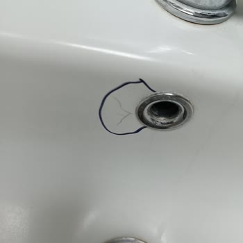 Yeni Binada Kullanılan Cera Style Lavaboda Oluşan Çatlaklar Ve Mağduriyet