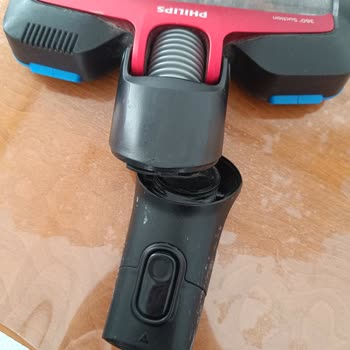 Philips 7043 Süpürgede Tekrarlayan Parça Kırılması Ve Kalıcı Çözüm Talebi