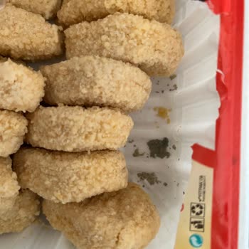 Son Kullanma Tarihi Geçmemiş Üründe Küf Ve Bozulma: Çocuklar İçin Sağlık Riski