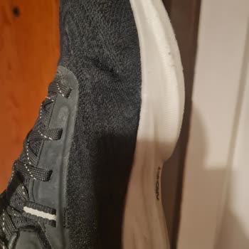 Kısa Sürede Deforme Olan Ayakkabı Ve Olumsuz Müşteri Hizmetleri Deneyimi