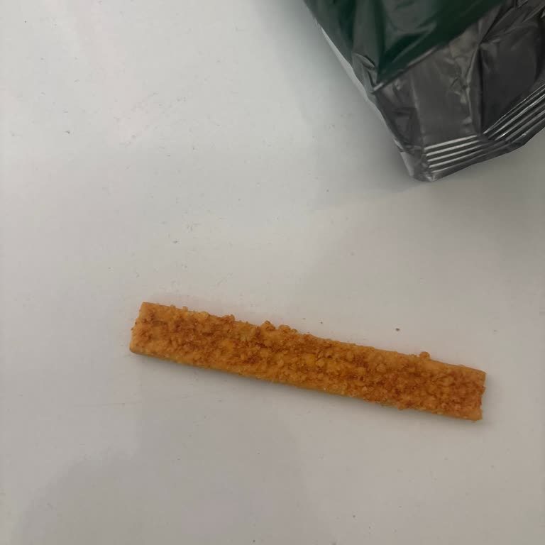 Çubuk Kraker Paketinden Üçlü Yapışık Ürün Çıkması Ve Üretim Hatası