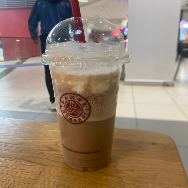 Kahve Dünyası'nda Standartlara Uymayan Kahve Deneyimi!