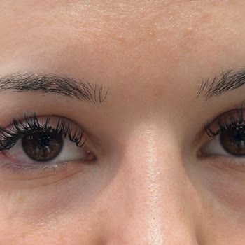 Bakırköy İpek Kirpik | By Selin Beauty Kirpik İşleminde Beklentimin Altında Sonuç Ve Düzeltme Talebi