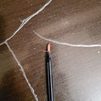 Aldığım Ruj Fırçası Hatalı Çıktı, Temsilciden İlgisiz Davranış Ve Ücret İadesi Talebi