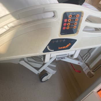 Reyhanlı Devlet Hastanesi'nde Ameliyat Sonrası Hijyen Ve İlgi Eksikliği