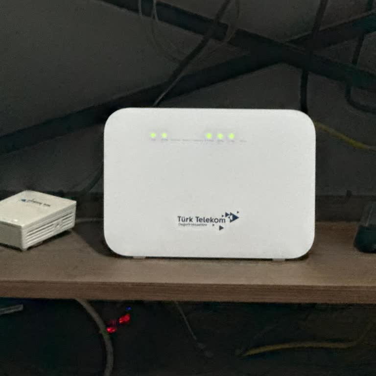İnternet Bağlantı Sorunu Ve Modem Değişiminde Ücret Talebi