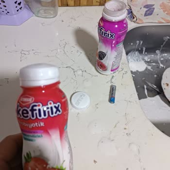 Son Kullanma Tarihi Geçmemiş Kefirde Şişkin Kapak Ve Patlama Endişesi
