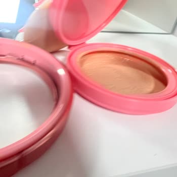 Pure Beauty Cushion Fondöten Beklentileri Karşılamadı, İade Talebi