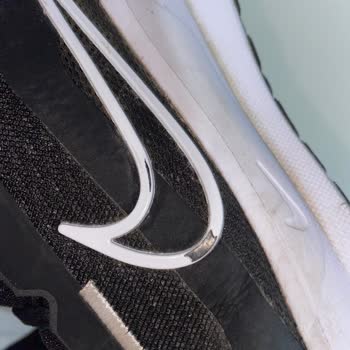 Az Kullanımla Yıpranan Nike Ayakkabı İçin Değişim Talebi