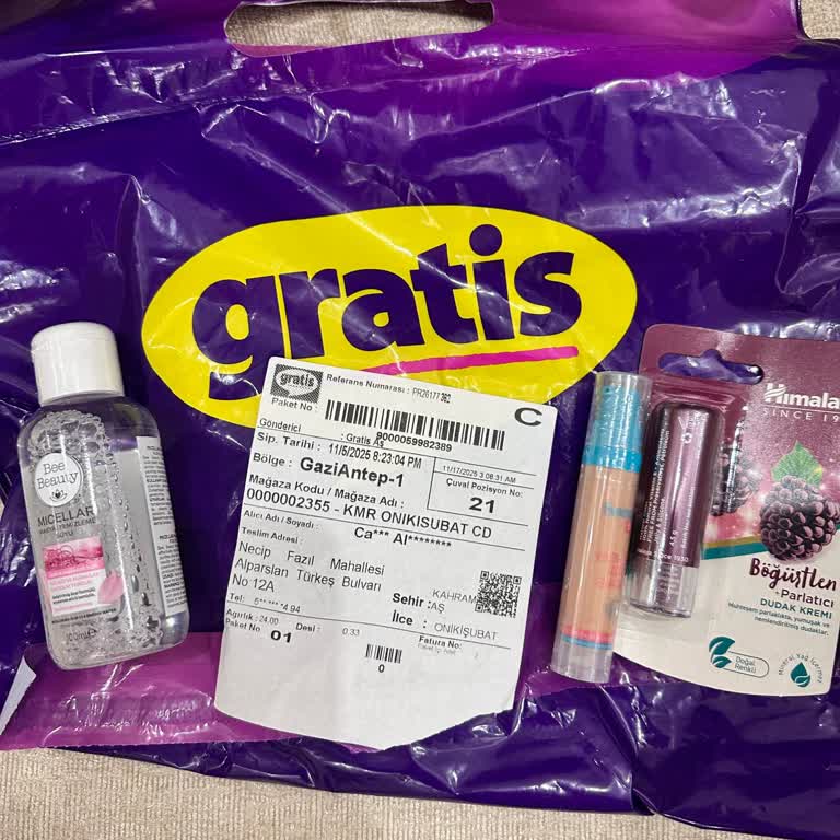 Gratis Online Siparişim Tamamen Yanlış Teslim Edildi Müşteri Hizmetlerinden Çözüm Alamadım