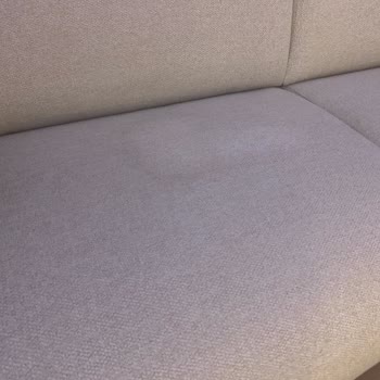 Normod Bukle Kumaş Koltuklarda Sürekli Lekelenme Ve Kalıcı Çözüm Talebi